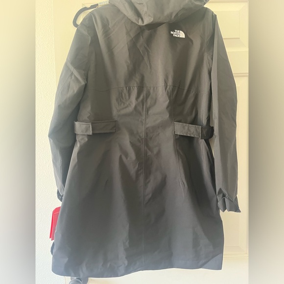 The North Face Black trench coat with Tailored Fit - Picture 3 of 5